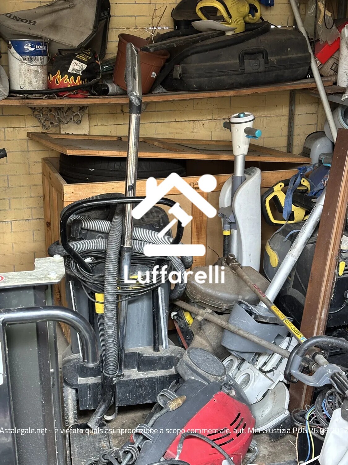 Attrezzature Ed Utensili – Il lotto comprende attrezzature e macchinari per attività… — foto 6