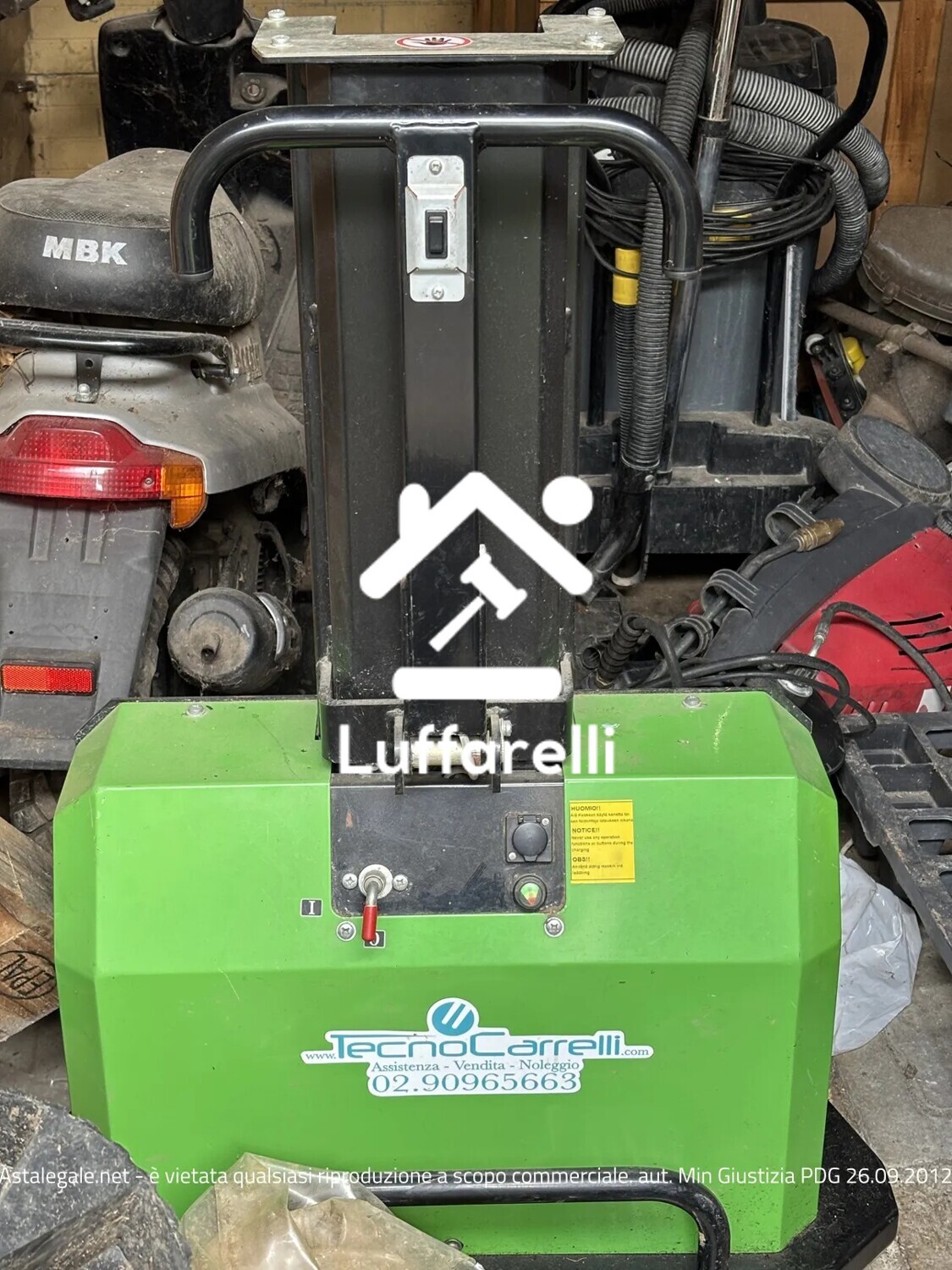 Attrezzature Ed Utensili – Il lotto comprende attrezzature e macchinari per attività… — foto 5