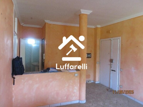 DEPOSITO / MAGAZZINO PIAZZA UGO LA MALFA - CISTERNA DI LATINA — foto 7