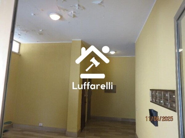 DEPOSITO / MAGAZZINO PIAZZA UGO LA MALFA - CISTERNA DI LATINA — foto 6