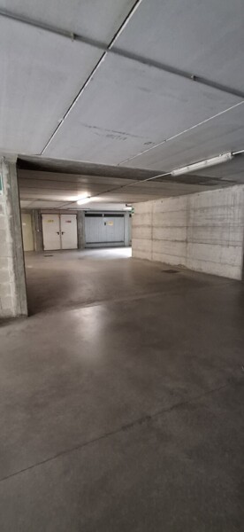 GARAGE / POSTO AUTO VIA DEGLI ORTI - PERO — foto 4