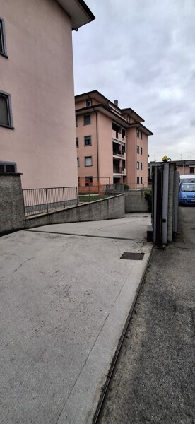 GARAGE / POSTO AUTO VIA DEGLI ORTI - PERO — foto 7