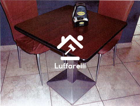 Arredi Da Ufficio E Varie – Il lotto comprende attrezzature da bar, come elencate e… — foto 9