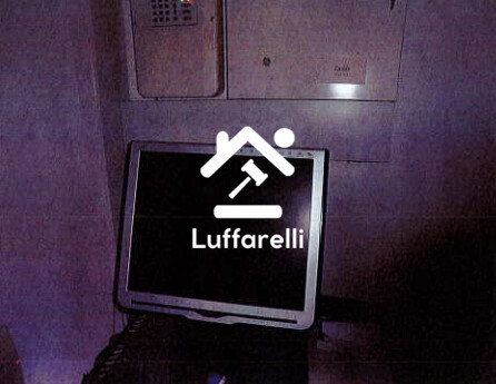 Computer E Attrezzatura Informatica – Il lotto comprende apparecchi elettronici e arredi da ufficio… — foto 2