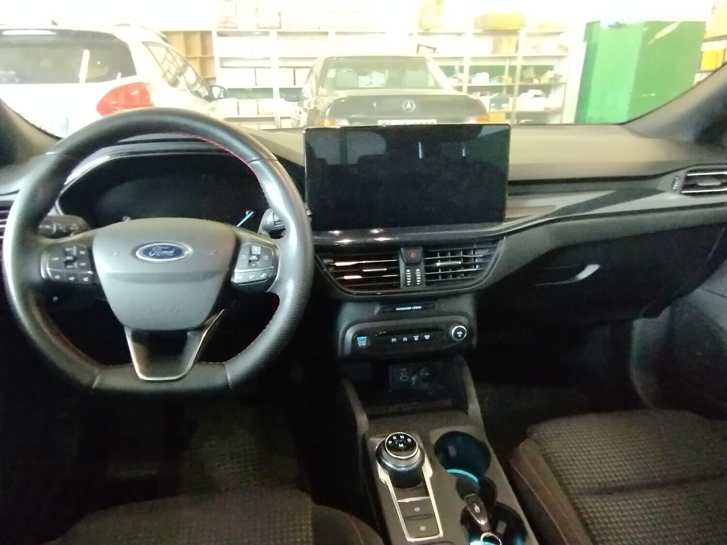 Autovetture – Il lotto comprende un'autovettura Ford Focus, prima… — foto 7