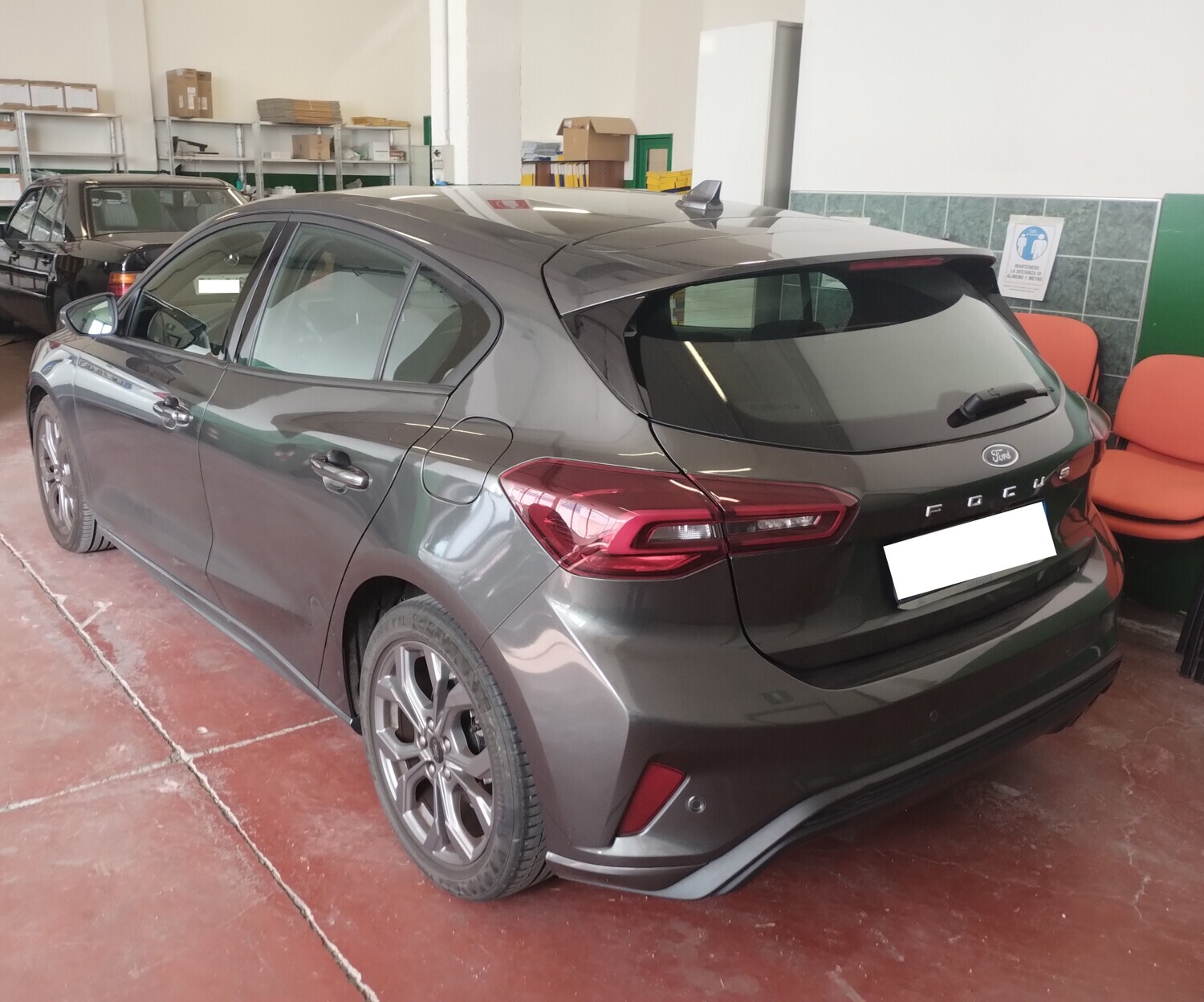 Autovetture – Il lotto comprende un'autovettura Ford Focus, prima… — foto 3