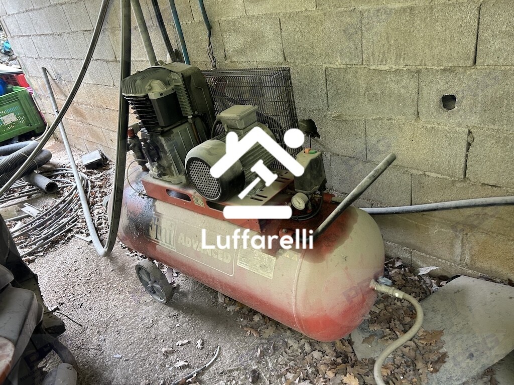 Attrezzature Varie – Linea di lavorazione e Selezione rifiuti — foto 5