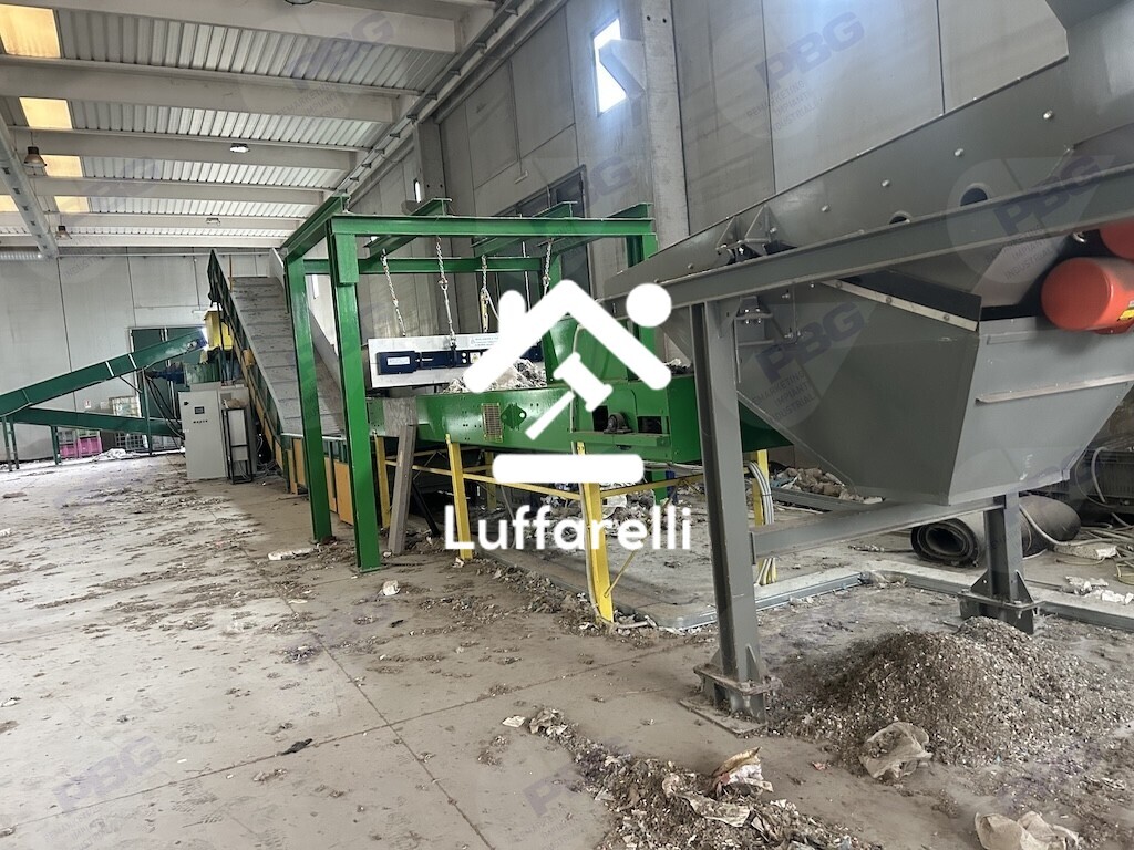 Attrezzature Varie – Linea di lavorazione e Selezione rifiuti — foto 2