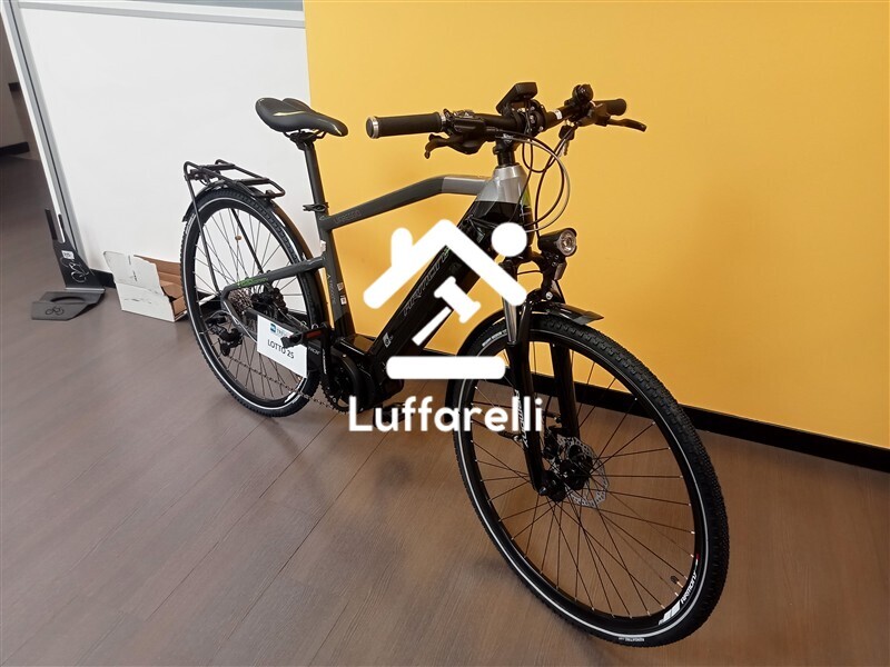 Veicoli – BICICLETTA ELETTRICA DA TREKKING nera, marca Harmony, mod… — foto 2
