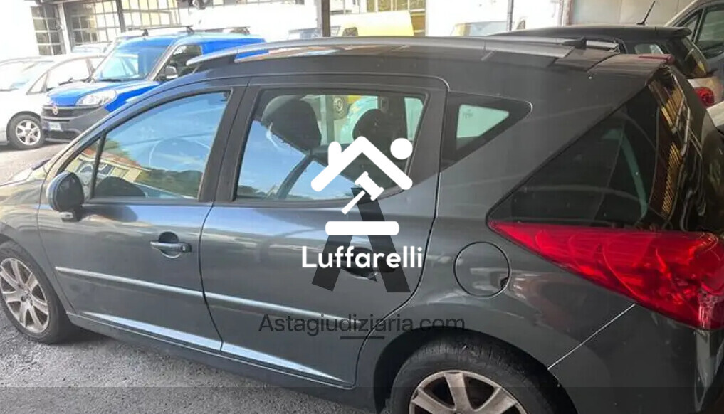 Autovetture – Autovettura Peugeot 207SW targata FD276CG, immatricolata nel… — foto 2