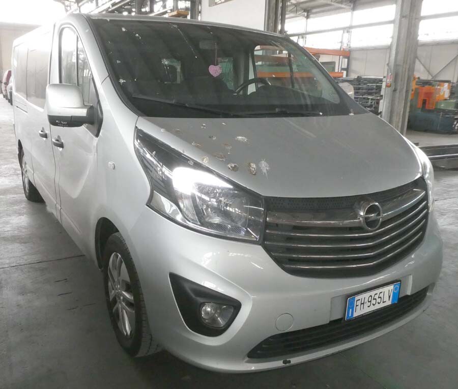 Autovetture – Autovettura OPEL VIVARO-B X83 E218 immatricolata il 28/02/2017… — foto 2