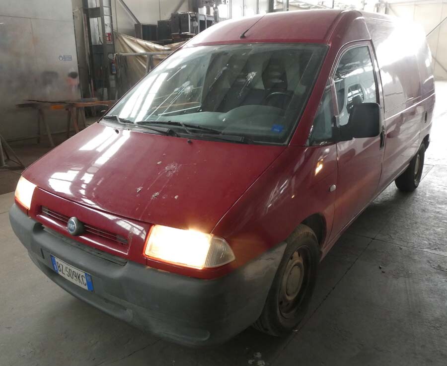 Automezzi Commerciali – Autocarro FIAT SCUDO 220ZV5 AXL immatricolato il 25/03/2002 TG… — foto 2