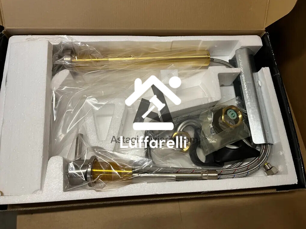 Mobili Da Casa E Varie – LIQUIDAZIONE GIUDIZIALE DI MANCINI ITAL DESIGN & ARTS - LOTTO… — foto 3
