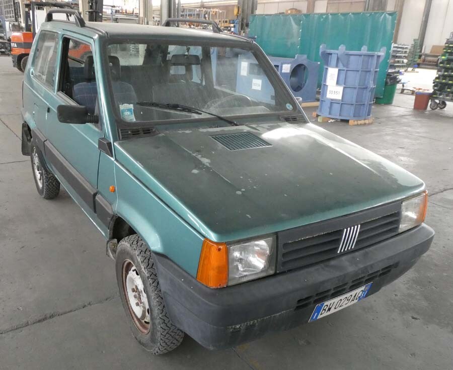 Autovetture – Autovettura FIAT PANDA 141AW53B 4X4 immatricolata il 19/10/2001… — foto 2