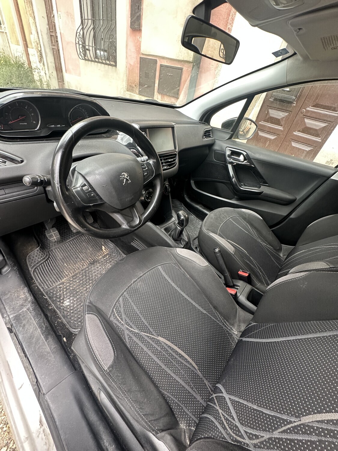 Autovetture – Autoveicolo, marca Peugeot, modello 208, Tg. EP****… — foto 5