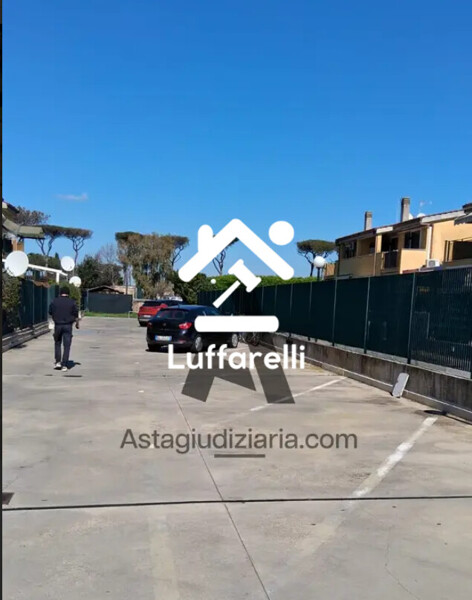GARAGE / POSTO AUTO VIA TORCEGNO - ROMA — foto 2