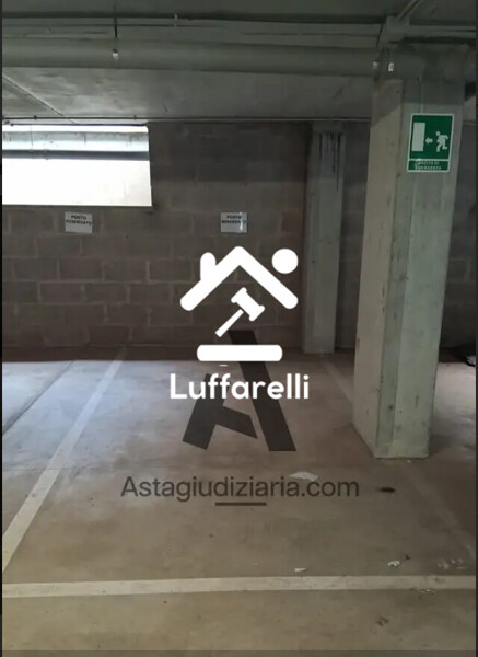 GARAGE / POSTO AUTO VIA UMBERTO GIORDANO - ROMA — foto 2