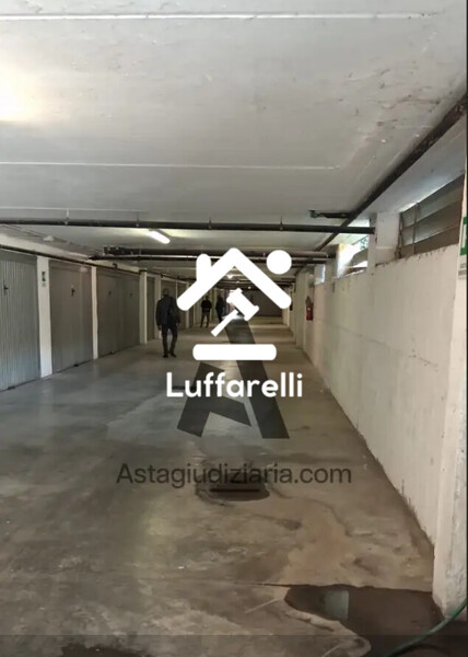 GARAGE / POSTO AUTO VIA NOVALEDO - ROMA — foto 2
