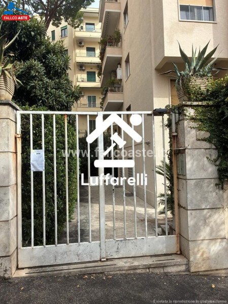 APPARTAMENTO VIA POGGIO CATINO - ROMA — foto 2