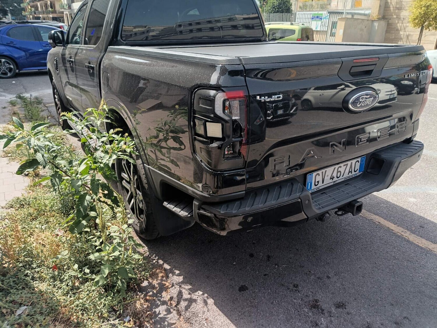 Autovetture – Il lotto comprende un autoveicolo Ford Ranger Limited, autocarro… — foto 2