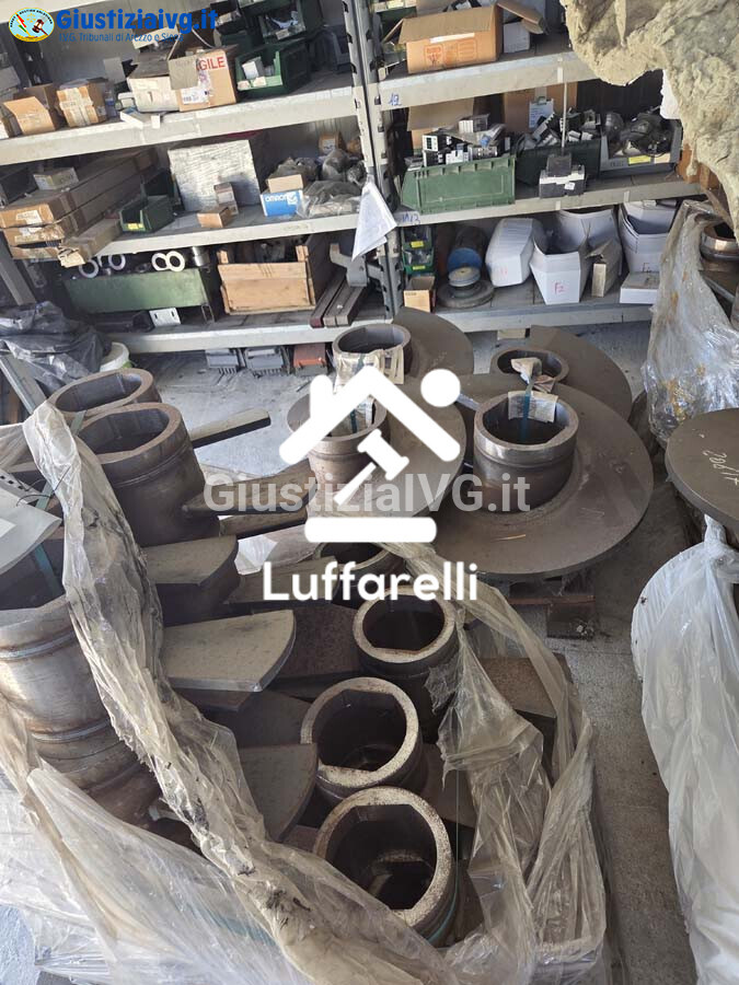 Attrezzature Industriali – Il lotto comprende circa 8 pancali di mozzi e componenti… — foto 6