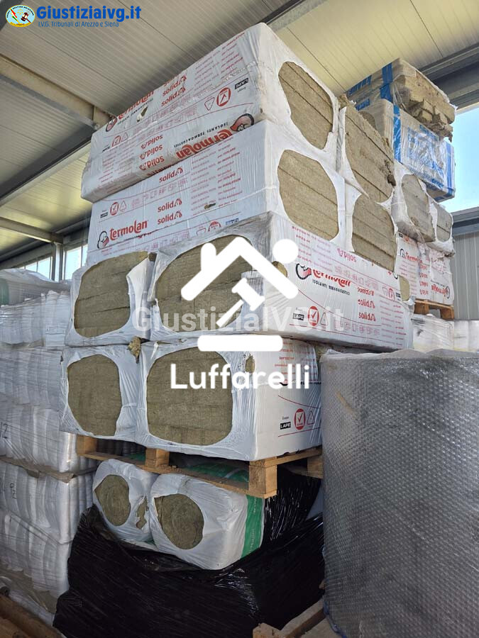 Attrezzature Varie – Il lotto comprende materiale isolante costituito da circa 17… — foto 6