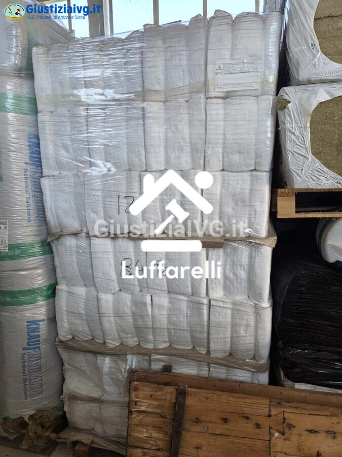Attrezzature Varie – Il lotto comprende materiale isolante costituito da circa 17… — foto 2