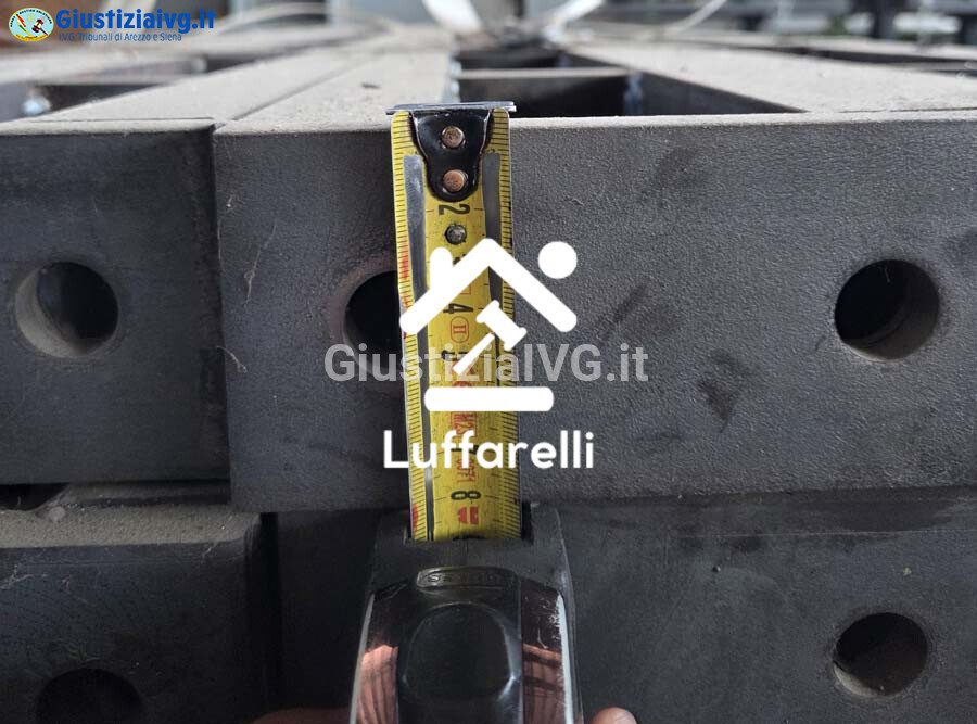 Materie Prime E Prodotti – Il lotto comprende materiale definito "fuori capra", costituito… — foto 5