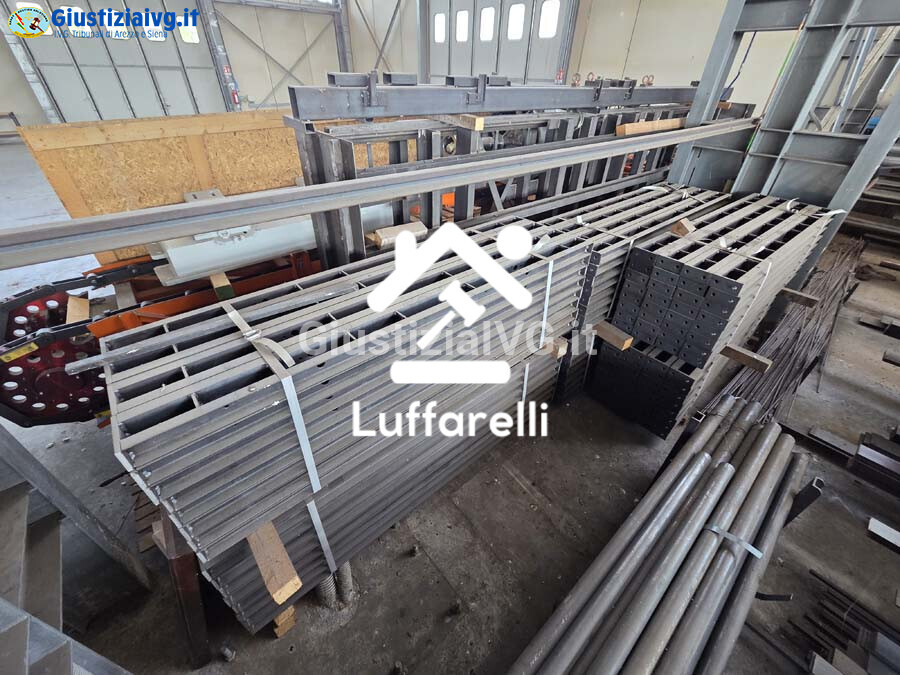 Materie Prime E Prodotti – Il lotto comprende materiale definito "fuori capra", costituito… — foto 9