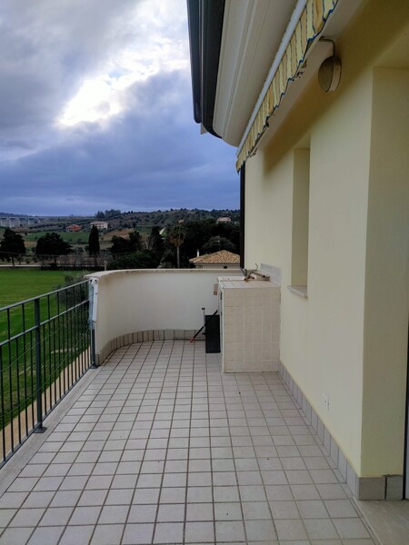 APPARTAMENTO VIA GIAMBATTISTA TIEPOLO - TORTORETO — foto 3