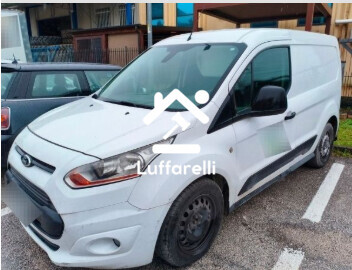 Autovetture – Il lotto comprende un'autovettura e attrezzature per edilizia. — foto 3