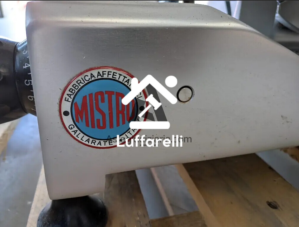 Elettrodomestici – Il lotto comprende un'affettatrice in acciaio inox di marca… — foto 5