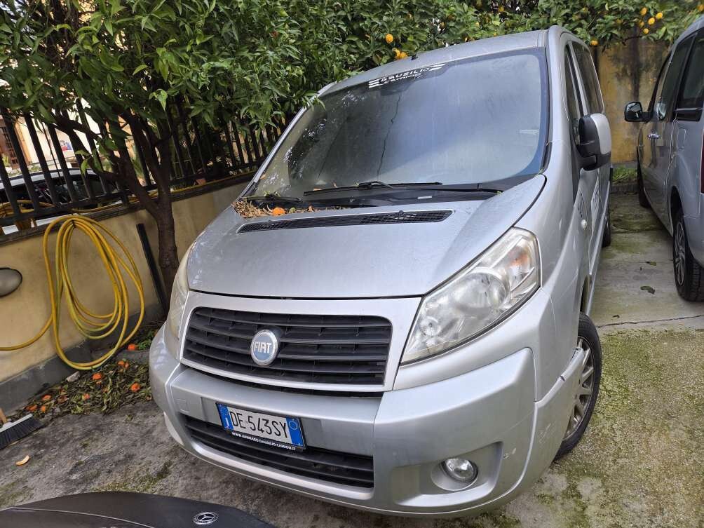 Autovetture – Il lotto comprende cinque veicoli tra autovetture e autocarri. — foto 2