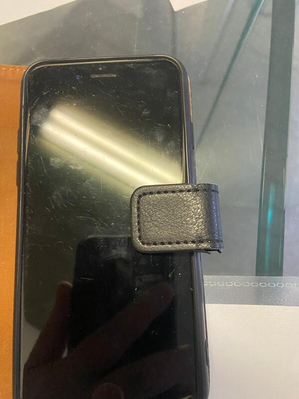 Computer E Attrezzatura Informatica – Il lotto comprende un insieme di telefoni cellulari, — foto 8