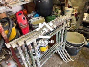 Bene Generico – Il lotto comprende beni mobili di vario genere, non… — foto 2