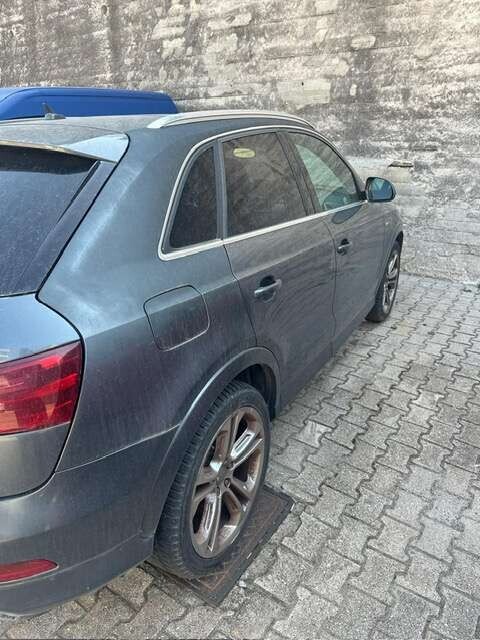 Autovetture – Il lotto comprende due veicoli: un'autovettura Audi Q3 2.0 TDI… — foto 3