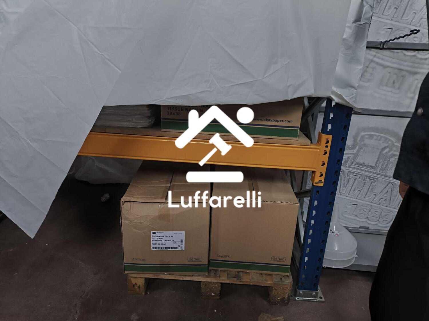 Attrezzature Varie – Il lotto comprende giacenze di magazzino costituite da articoli… — foto 8