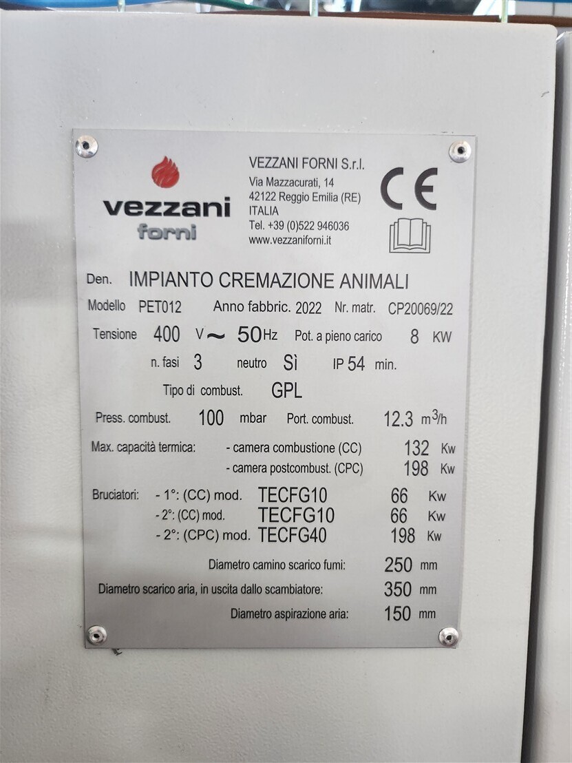 Attrezzature Varie – Il lotto comprende un forno crematorio per animali da affezione… — foto 4