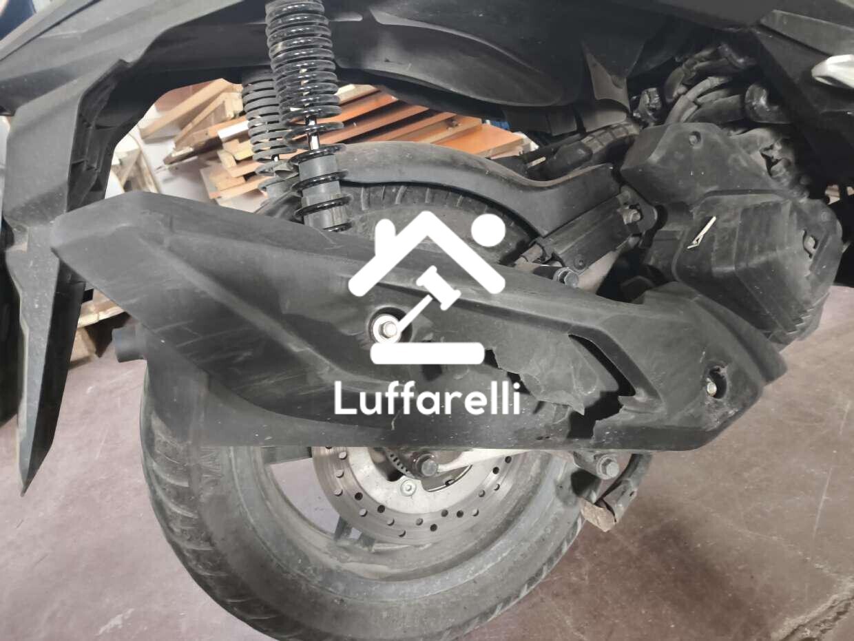 Motoveicolo O Ciclomotore – Il lotto comprende un motociclo Honda, modello JK0211, con… — foto 7