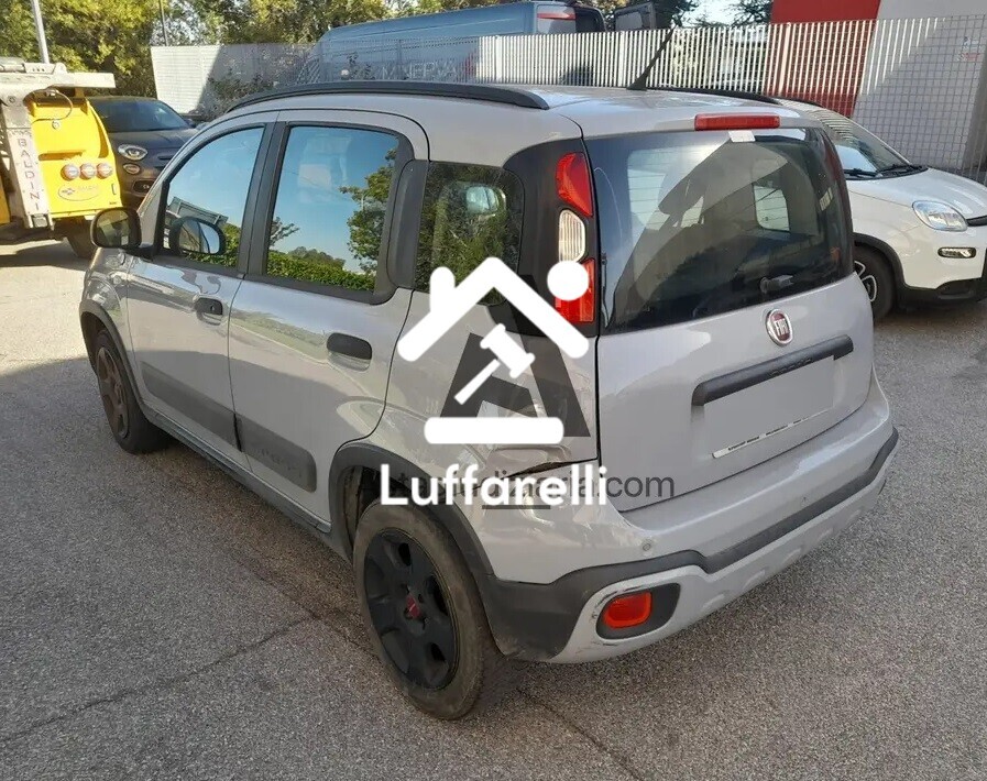 Autovetture – Il lotto comprende un'autovettura Fiat Panda, immatricolata nel… — foto 4