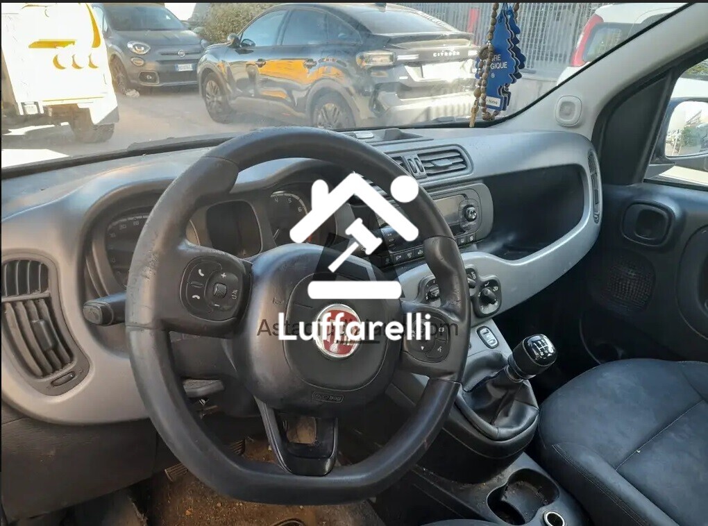 Autovetture – Il lotto comprende un'autovettura Fiat Panda, immatricolata nel… — foto 7