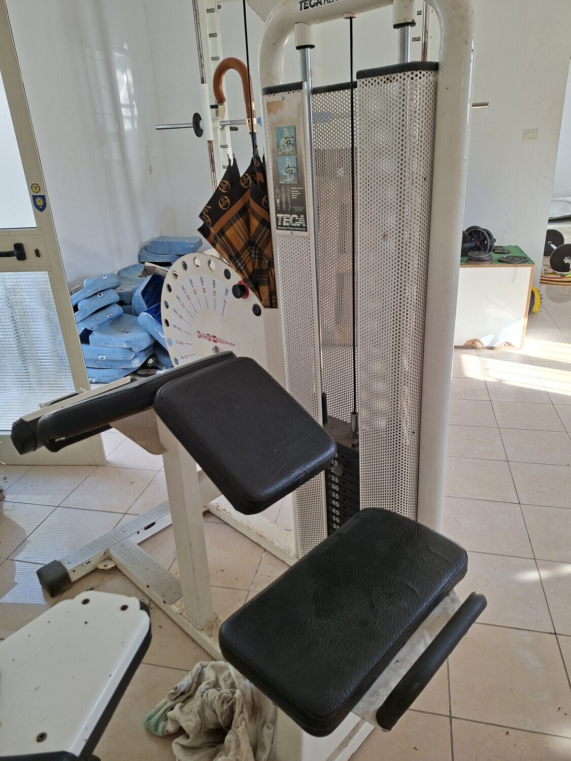 Bene Generico – Il lotto comprende attrezzature sportive marca TECA, composte da… — foto 5
