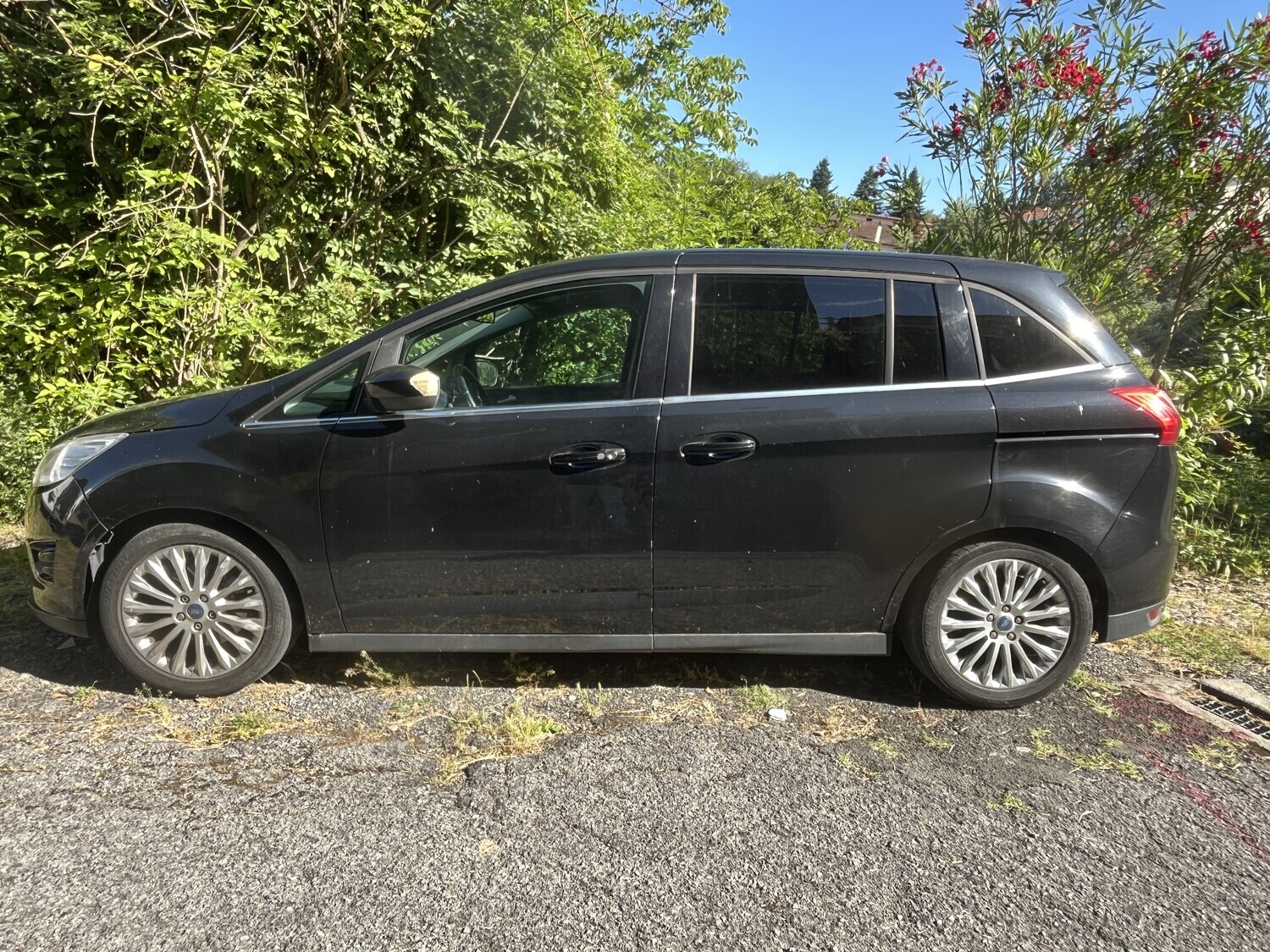 Autovetture – Il lotto comprende un'autovettura Ford Grand C-Max… — foto 3