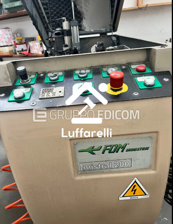 Attrezzature Varie – Il lotto unico comprende attrezzature, macchinari e accessori… — foto 9