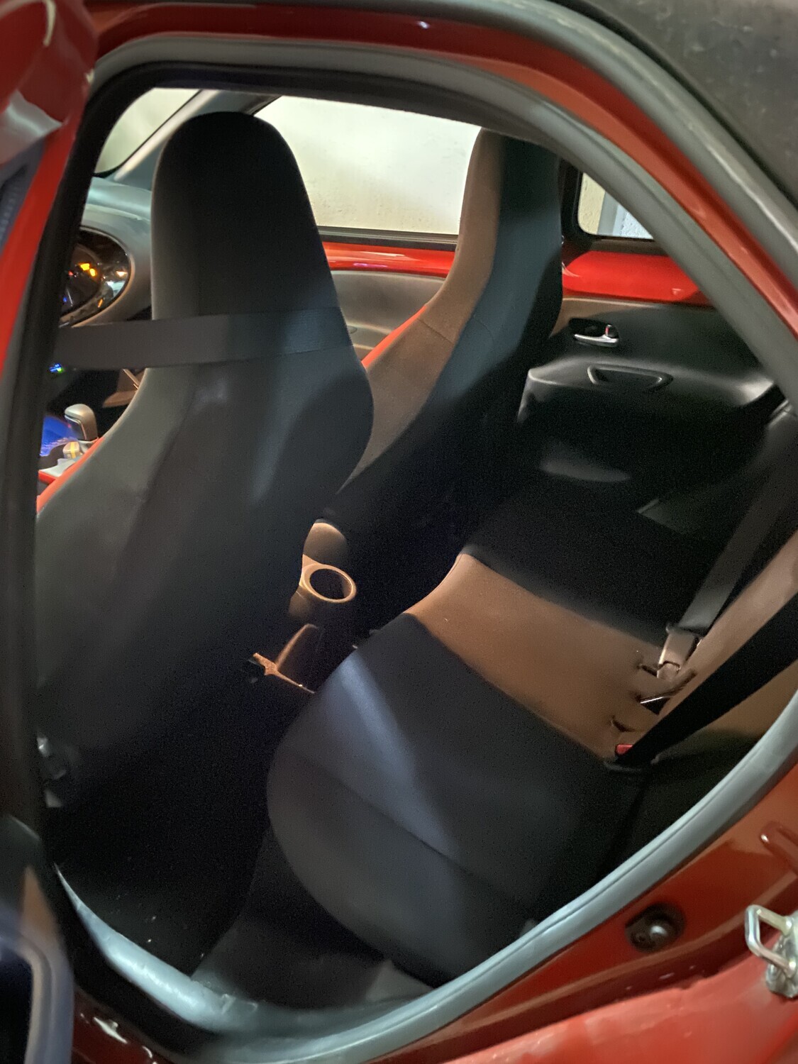 Autovetture – Il lotto comprende un'autovettura Toyota Aygo X, immatricolata… — foto 2