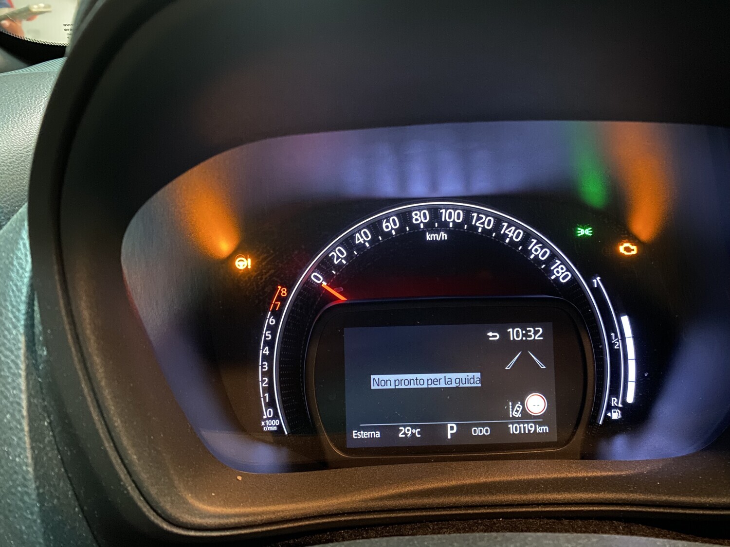 Autovetture – Il lotto comprende un'autovettura Toyota Aygo X, immatricolata… — foto 4