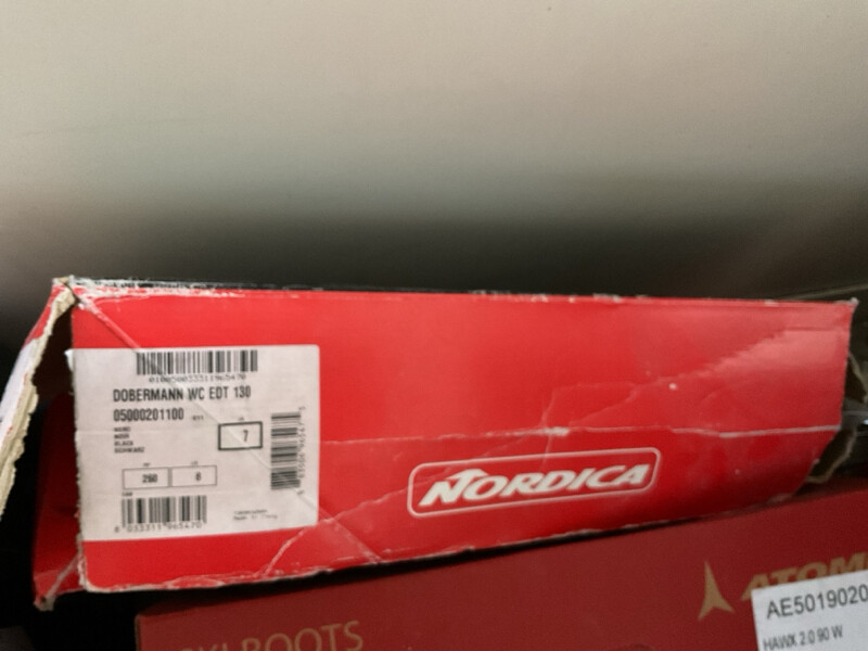 Bene Generico – Il lotto comprende un paio di sci Nordica Conquer XBI CT, taglia… — foto 2