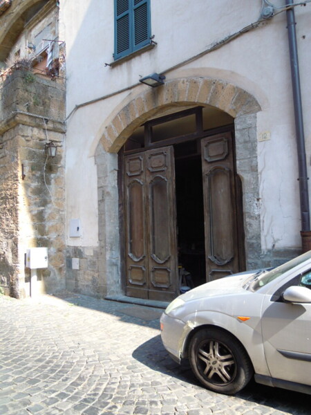 NEGOZIO O LOCALE COMMERCIALE VIA MALABRANCA - ORVIETO — foto 4