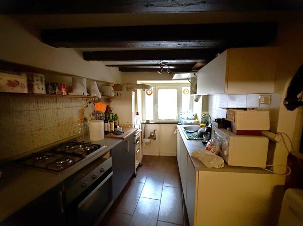 APPARTAMENTO VICO SQUARCIAFICO - GENOVA — foto 9