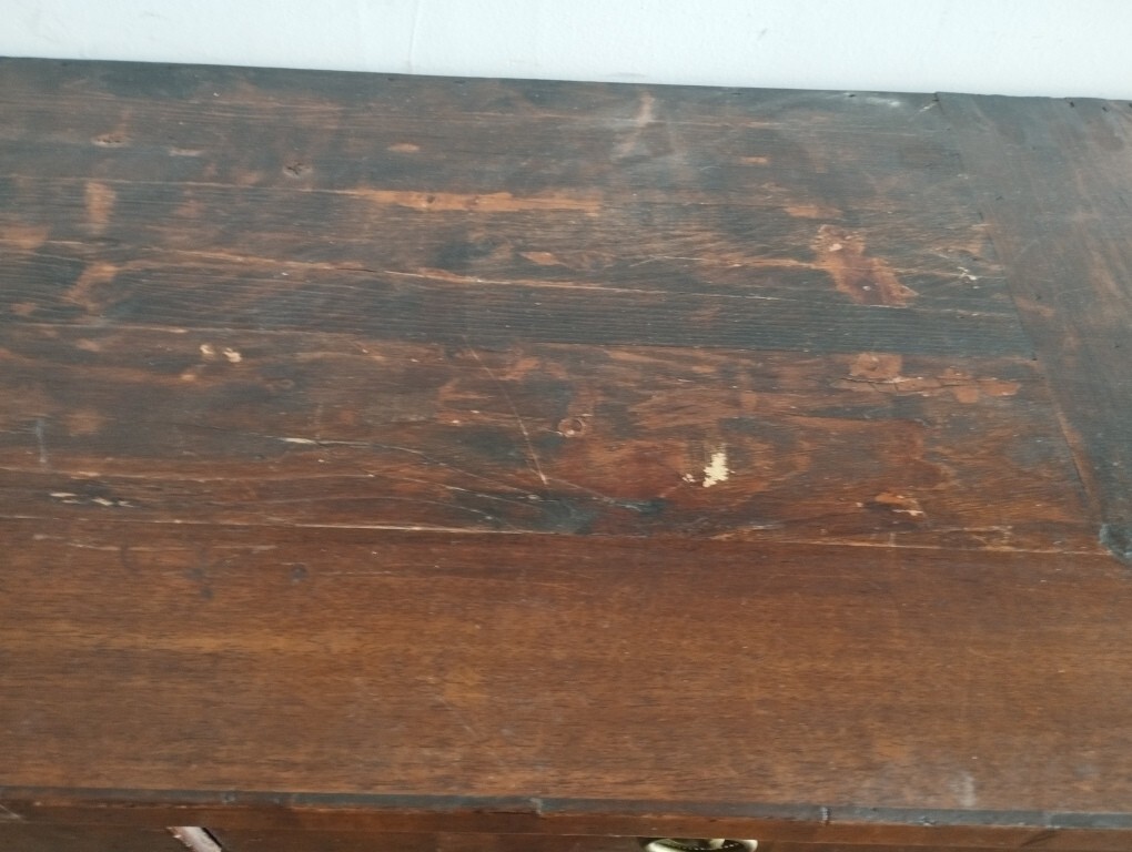 Mobili Da Casa E Varie – Il lotto comprende una cassettiera (comò) a due cassetti in… — foto 7